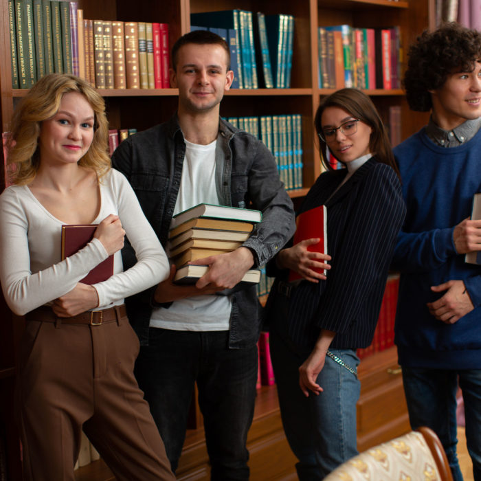 Oraux TBS 2021 : tous les conseils pour réussir ses entretiens